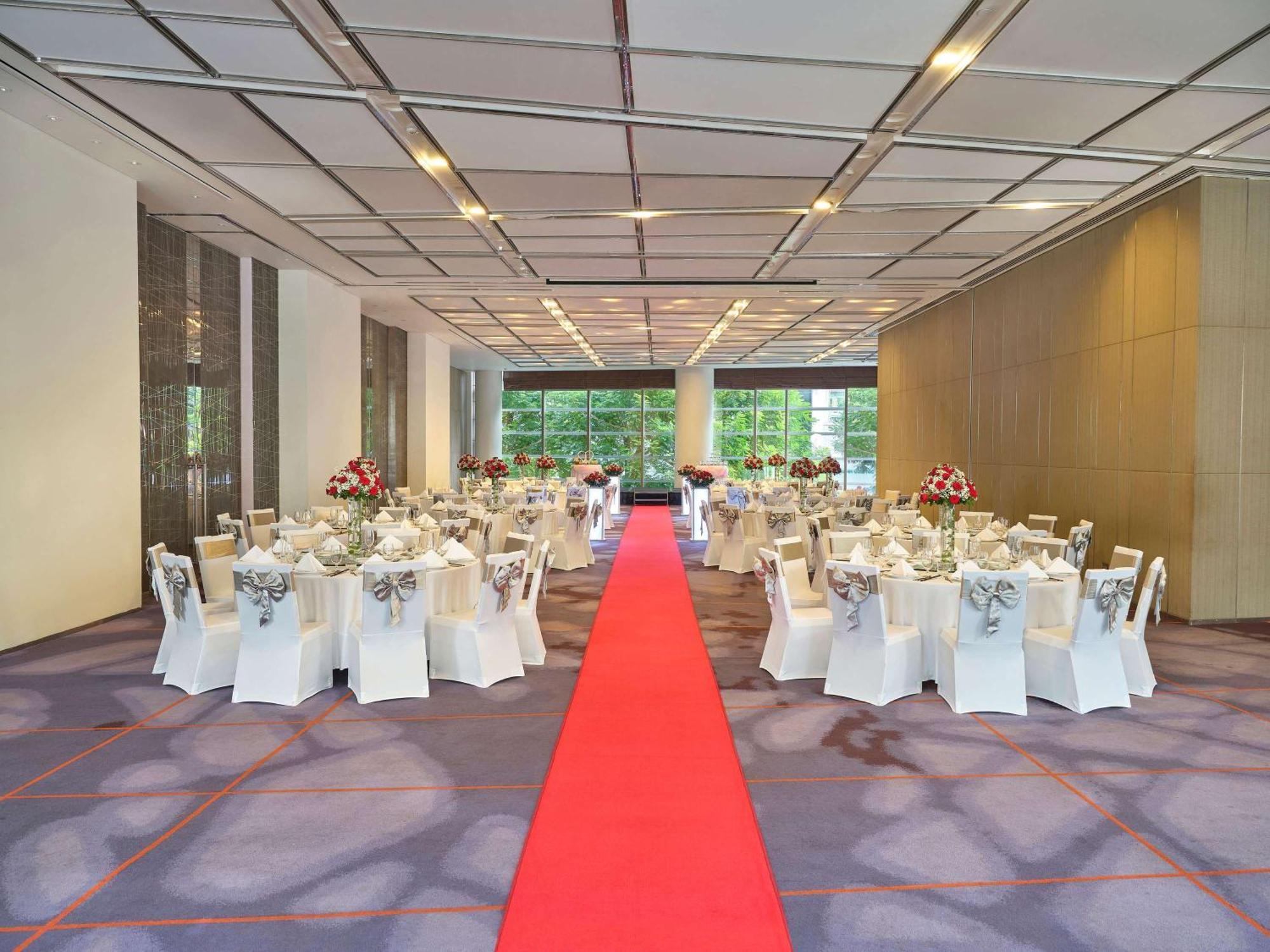 Pullman Saigon Centre Hotel Cidade de Ho Chi Minh Exterior foto